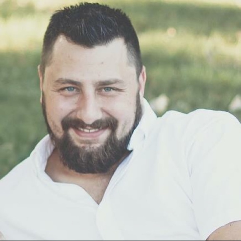 Meet your Posher, Frank